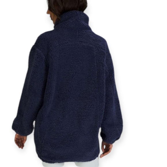 Lululemon • Warmth Restore Long Pullover
Night Sea - Picture 11 of 12